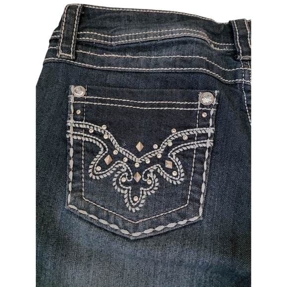Blue Flare & Wide Leg Jeans with Classic Denim Texture - Picture 7 of 7